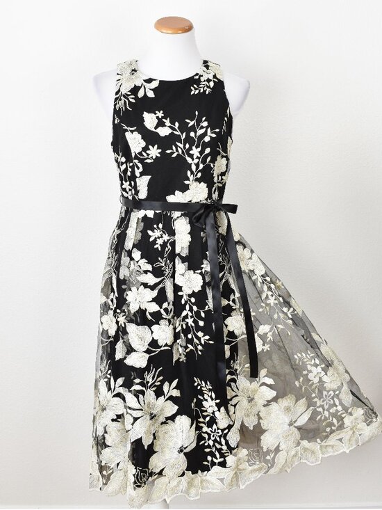 Alex Evenings Dresses & Skirts - Alex Evenings Floral Embroidered Formal Midi Dress - 8p